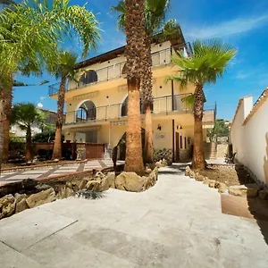helios-casa-vacanze.sicilyhotelsitaly.net/